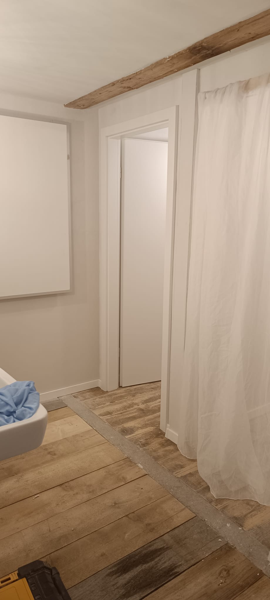 Maler- und Spachtelarbeiten im Rahmen der Altbausanierung in Rottenacker Neuemühle